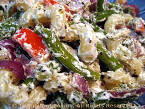 Warm Green Bean, Pepper and Goat Cheese Pasta