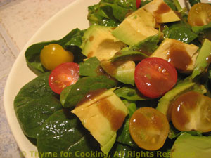Spinach and Basil Salad with Avocado